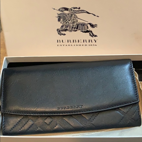 Burberry Embossed Check Porter Continental Wallet - Picture 1 of 4